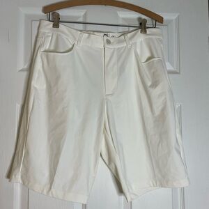 GRAHAM LUXE NWT men’s golf shorts in white - 34